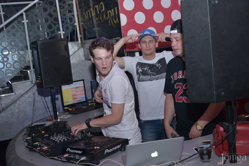 Фотография с VANITTO WHITE NIGHT в Пятерочка