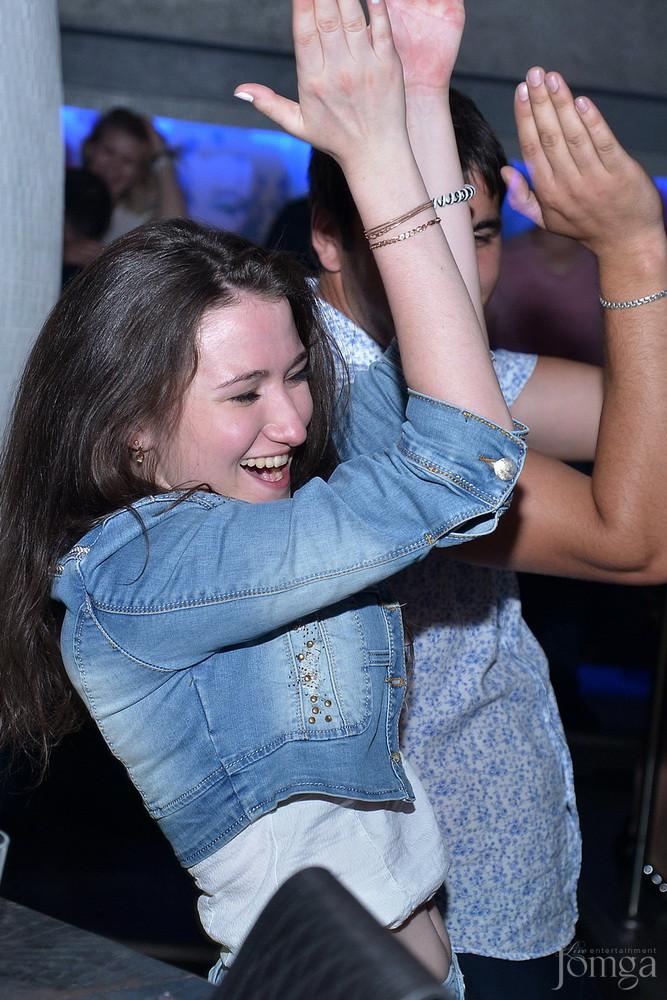 Фотография с VANITTO WHITE NIGHT в Пятерочка