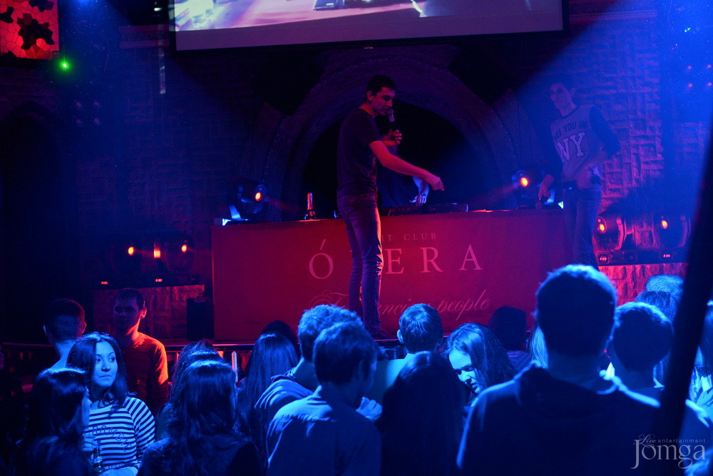 Фотография с Чак-чак Party в Опера