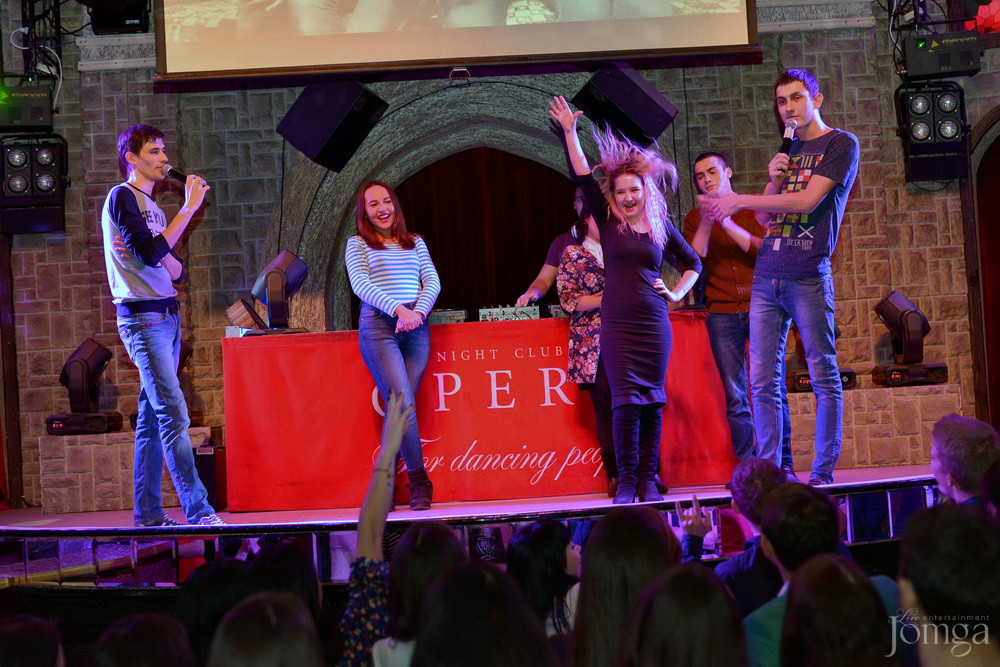 Фотография с Чак-чак Party в Опера