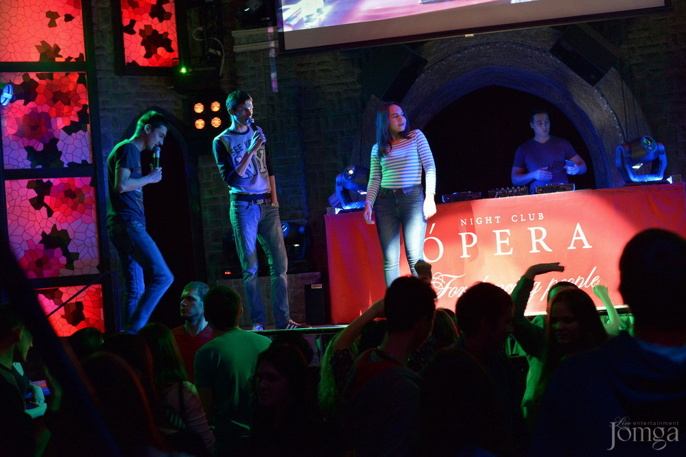 Фотография с Чак-чак Party в Опера