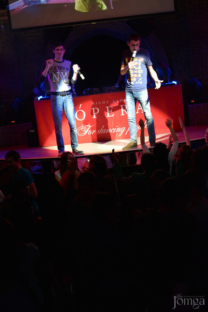 Фотография с Чак-чак Party в Опера