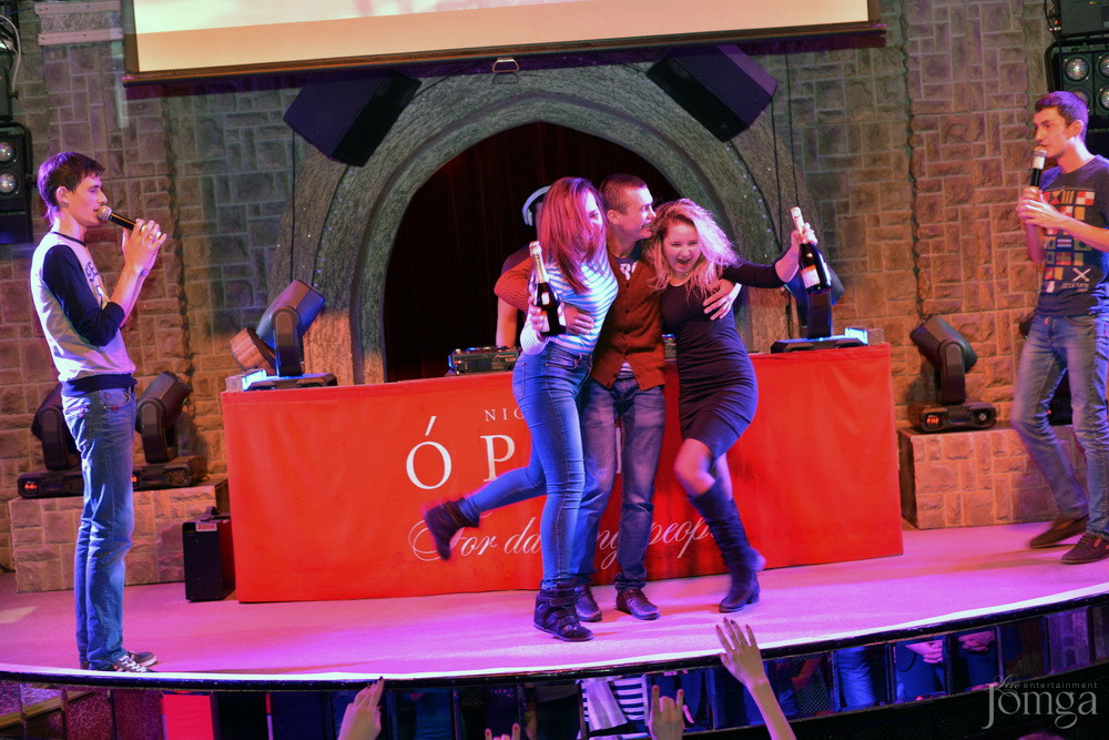 Фотография с Чак-чак Party в Опера