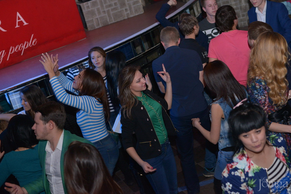 Фотография с Чак-чак Party в Опера