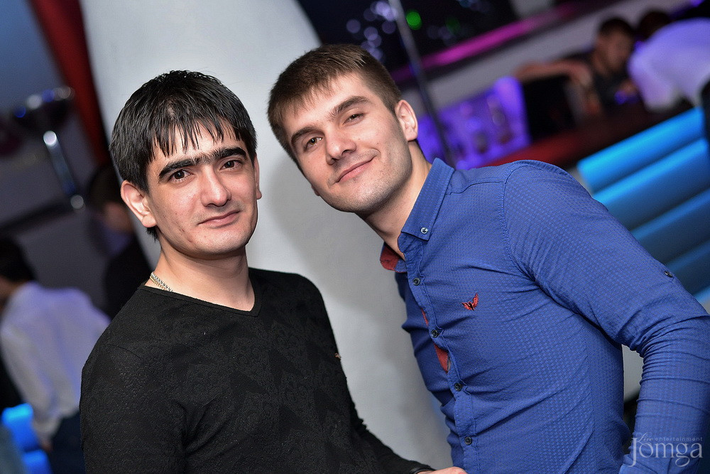 Фотография с Мокрая майка в Пятерочка