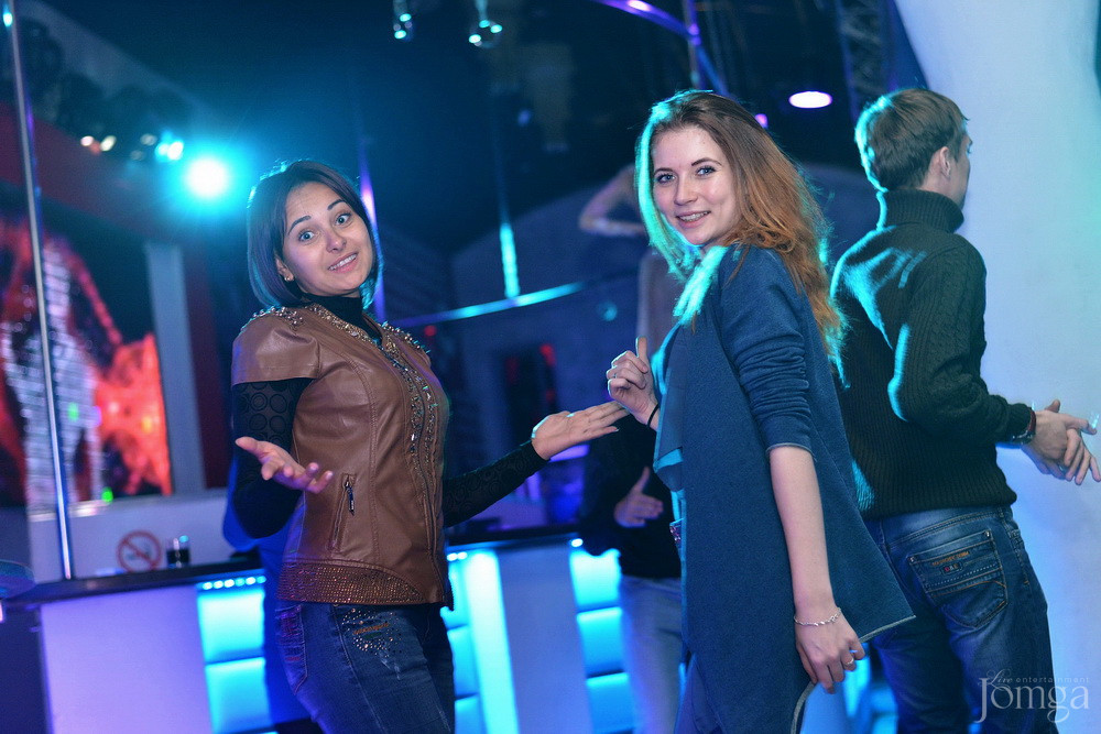 Фотография с Мокрая майка в Пятерочка