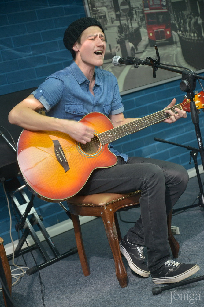 Фотография с Рок-бар "Лондон": АКУСТИКА в Пятерочка