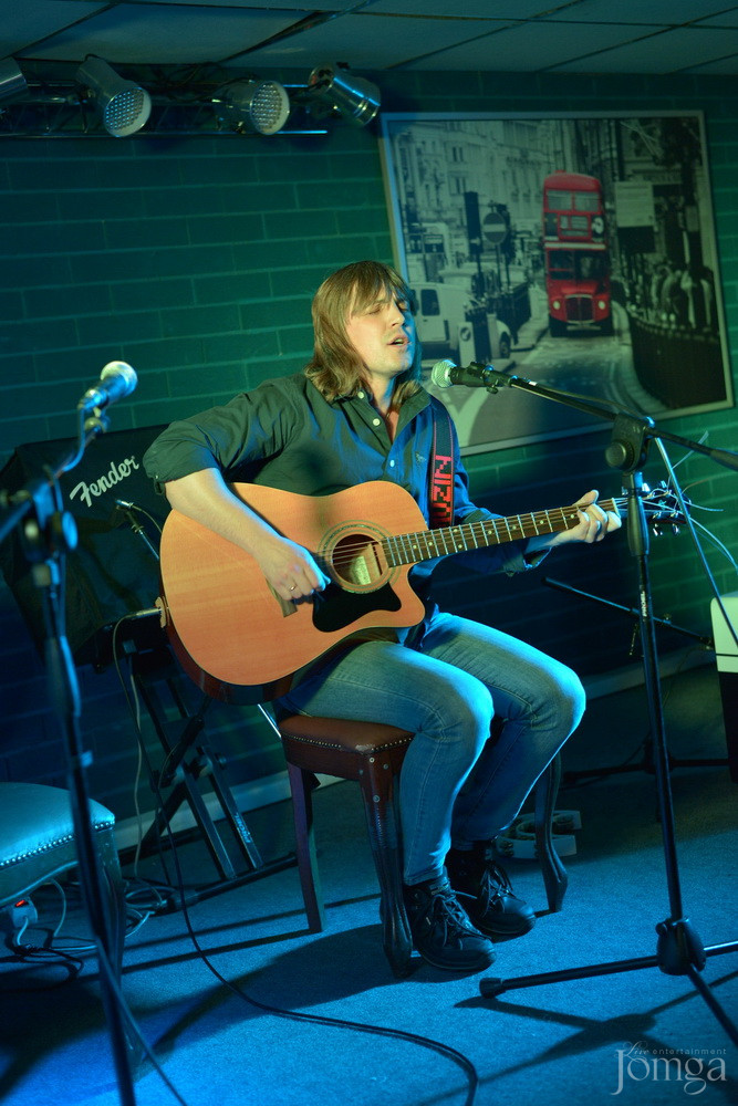 Фотография с Рок-бар "Лондон": АКУСТИКА в Пятерочка