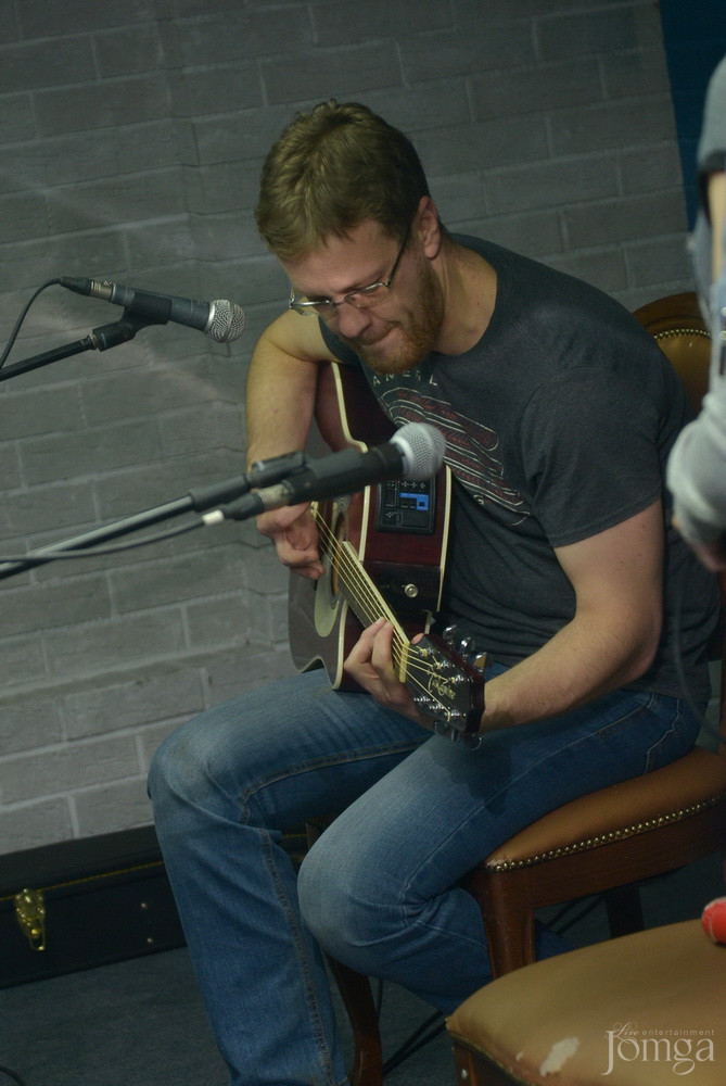 Фотография с Рок-бар "Лондон": АКУСТИКА в Пятерочка