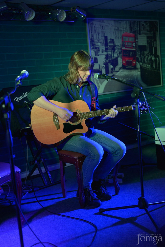 Фотография с Рок-бар "Лондон": АКУСТИКА в Пятерочка