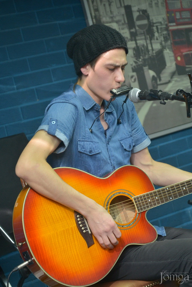 Фотография с Рок-бар "Лондон": АКУСТИКА в Пятерочка