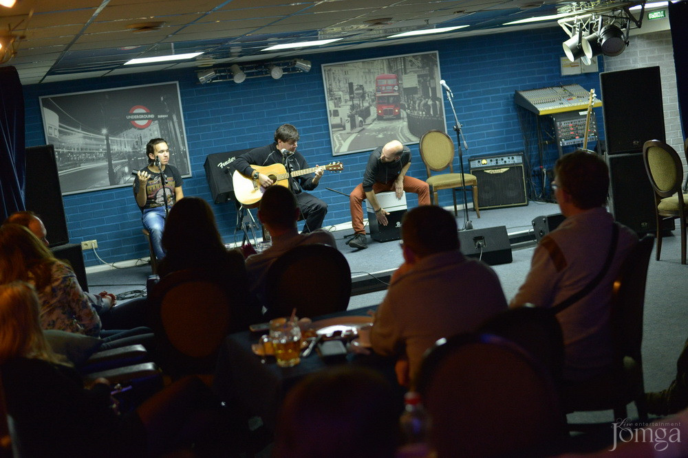 Фотография с Рок-бар "Лондон": АКУСТИКА в Пятерочка