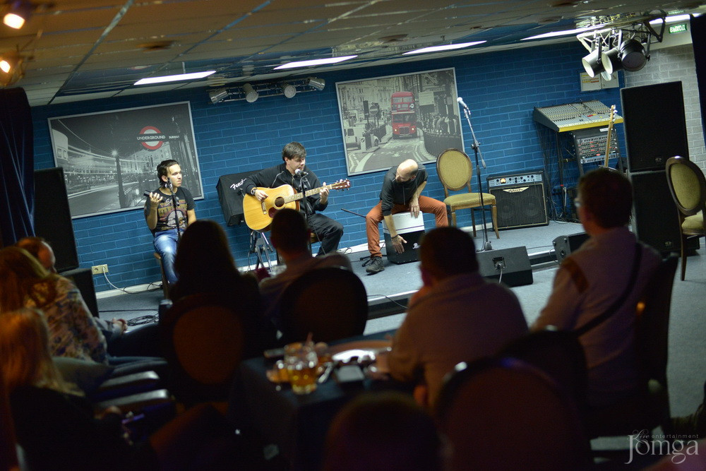 Фотография с Рок-бар "Лондон": АКУСТИКА в Пятерочка