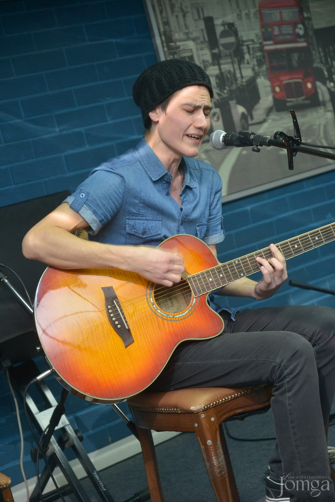 Фотография с Рок-бар "Лондон": АКУСТИКА в Пятерочка