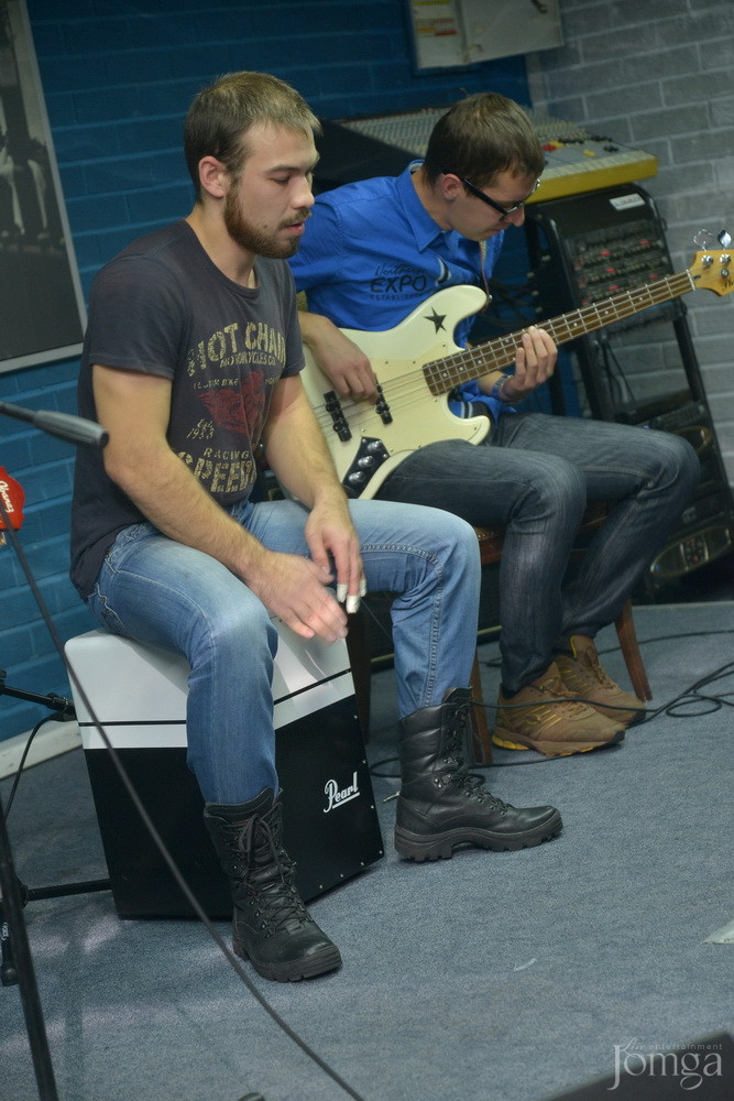 Фотография с Рок-бар "Лондон": АКУСТИКА в Пятерочка