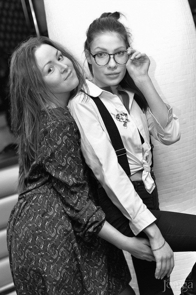 Фотография с Мокрая майка в Пятерочка