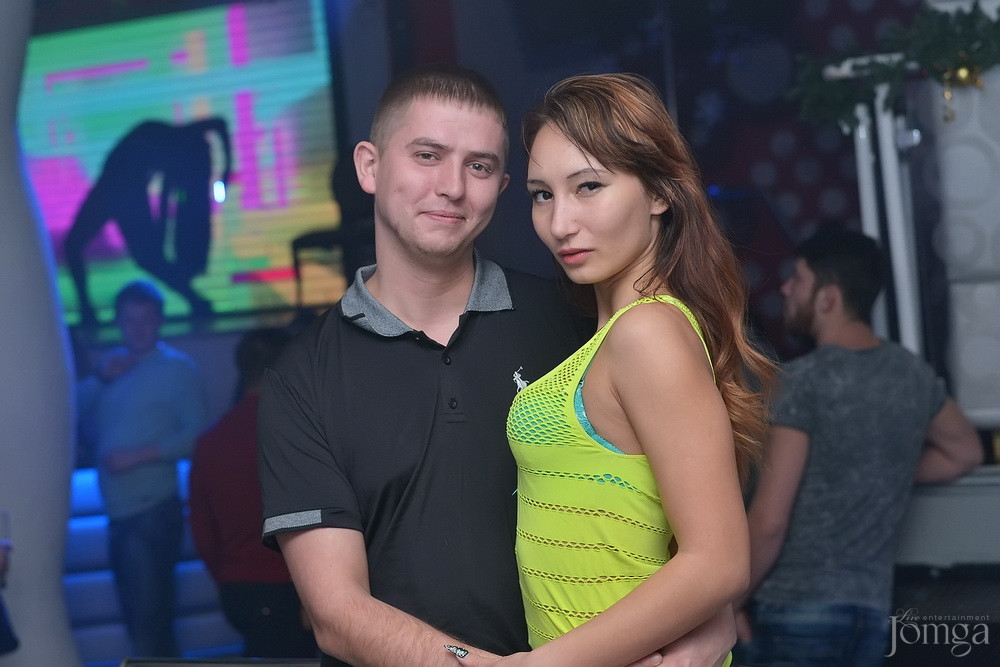 Фотография с Мокрая майка в Пятерочка