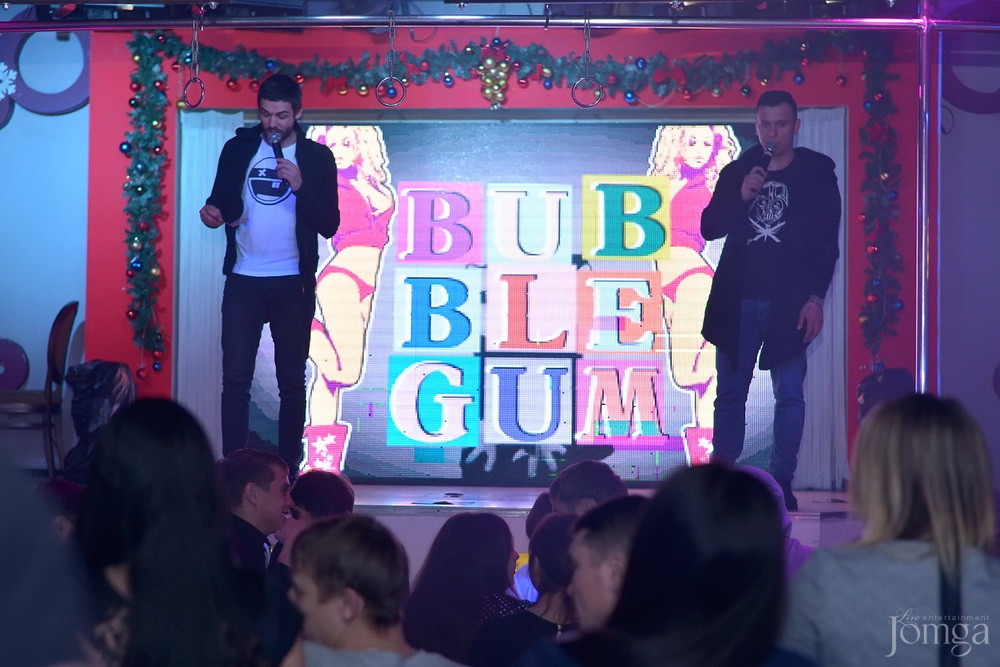 Фотография с Мокрая майка в Пятерочка