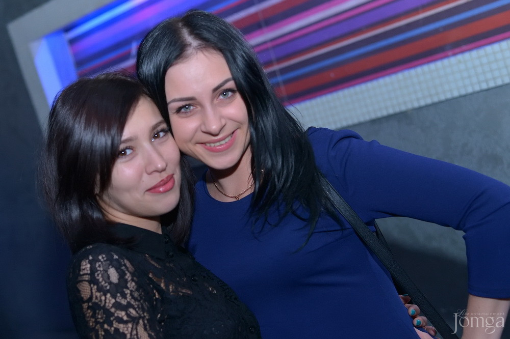 Фотография с Мокрая майка в Пятерочка