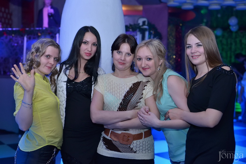 Фотография с Мокрая майка в Пятерочка