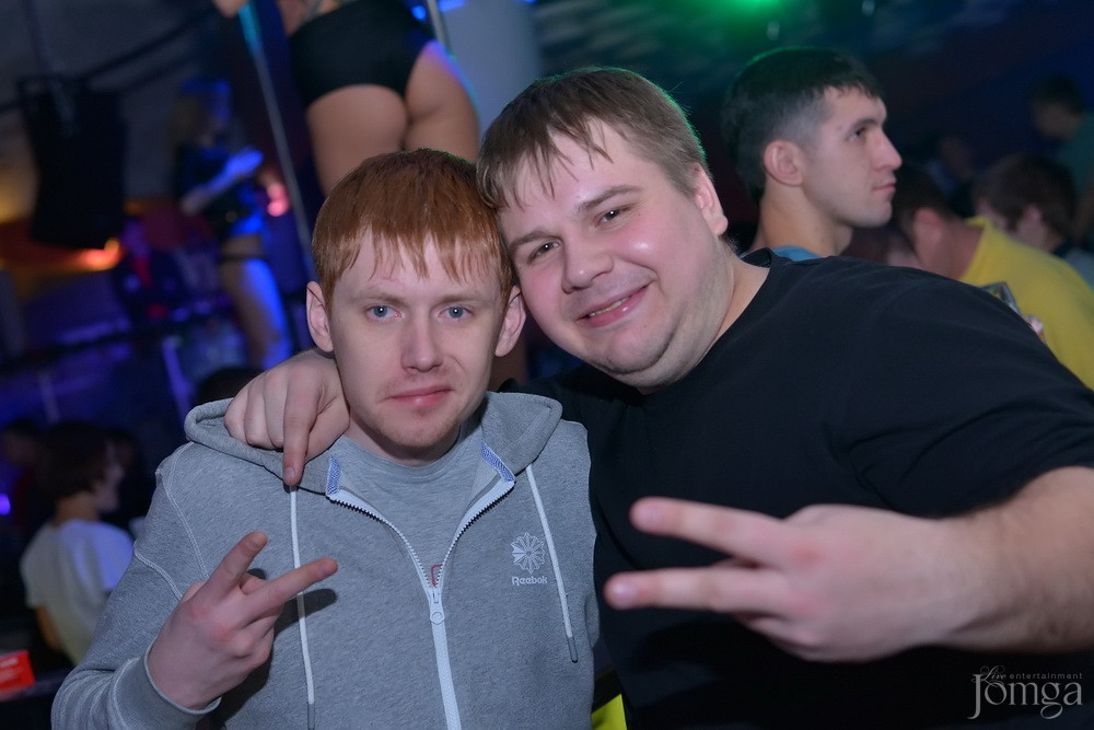 Фотография с Мокрая майка в Пятерочка