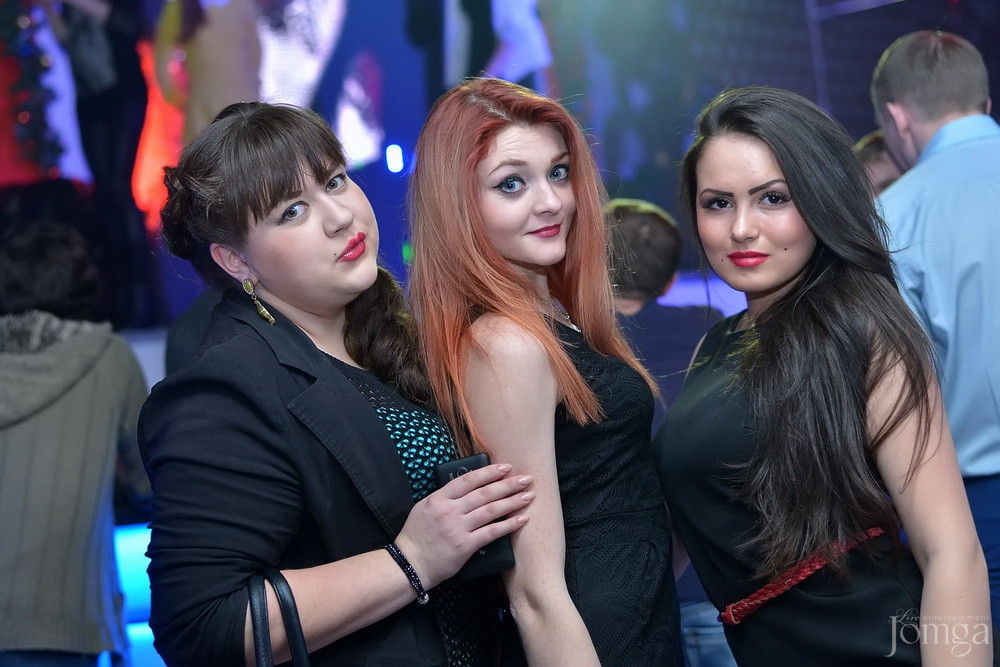 Фотография с Мокрая майка в Пятерочка