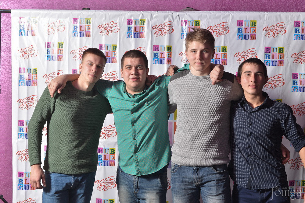 Фотография с Love is... в Пятерочка