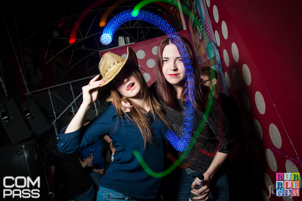 Фотография с 8.04. 2016 SALOON " WHITE HORSE". в Пятерочка