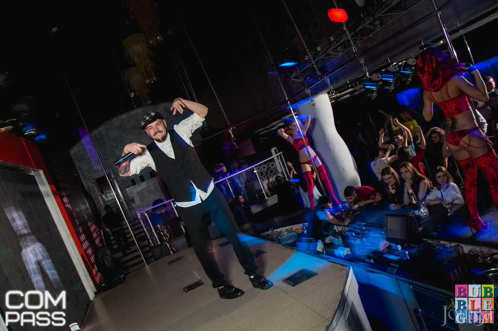 Фотография с 23.04.16 RED HOT ЛЕНИН PARTY. в Пятерочка