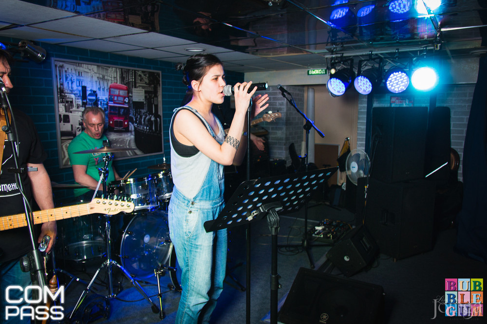 Фотография с THE FRIENDS 16.04.16 в Пятерочка