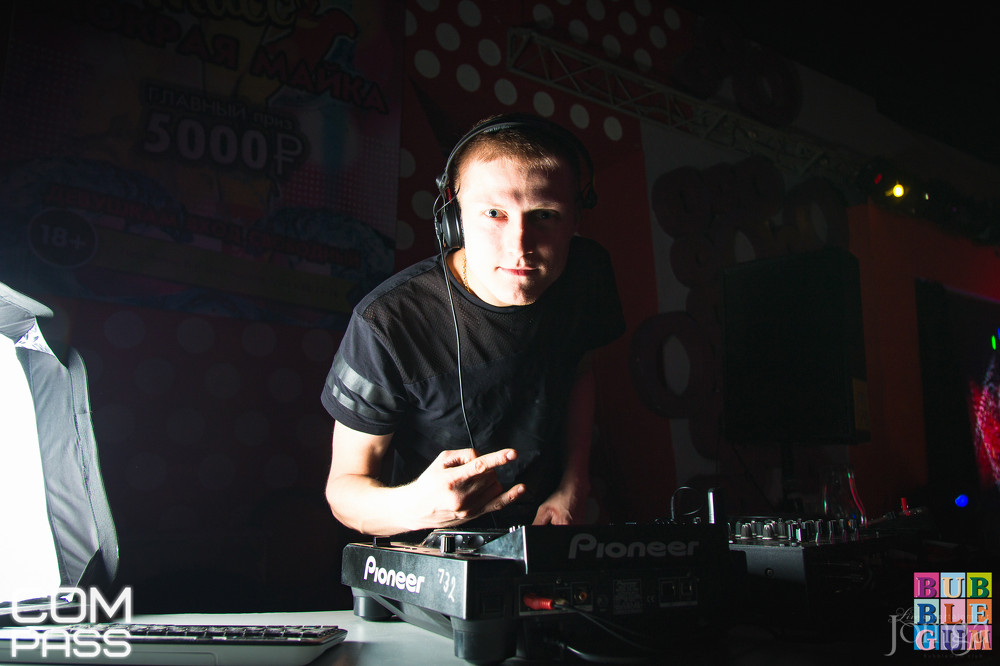 Фотография с 7.05.16 HAWAII PARTY в Пятерочка