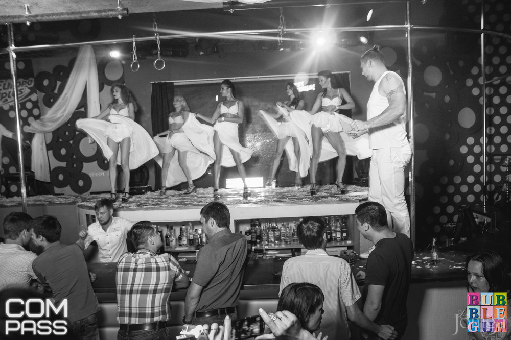 Фотография с БЕЛОСНЕЖНАЯ НОЧЬ 18.06.16 в Пятерочка