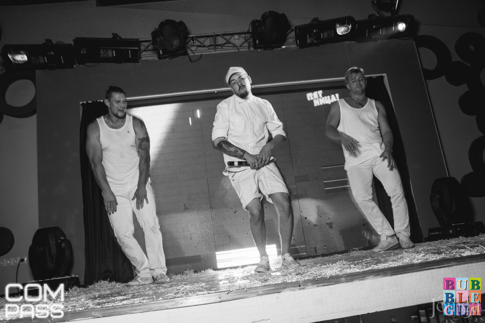 Фотография с БЕЛОСНЕЖНАЯ НОЧЬ 18.06.16 в Пятерочка