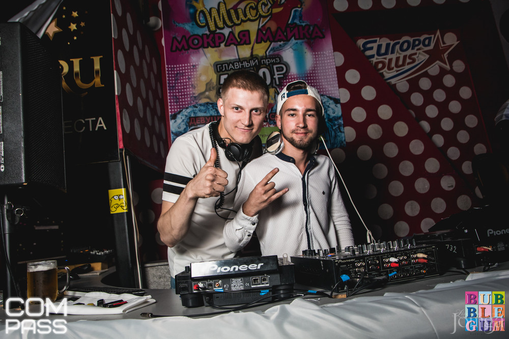 Фотография с БЕЛОСНЕЖНАЯ НОЧЬ 18.06.16 в Пятерочка