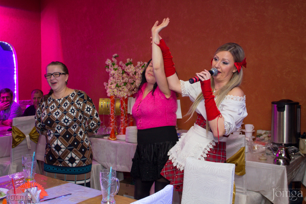 Фотография с День пивных животиков в Дубай