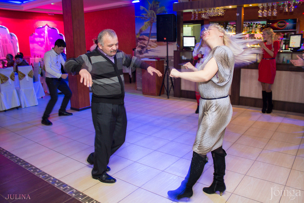 Фотография с День пивных животиков в Дубай