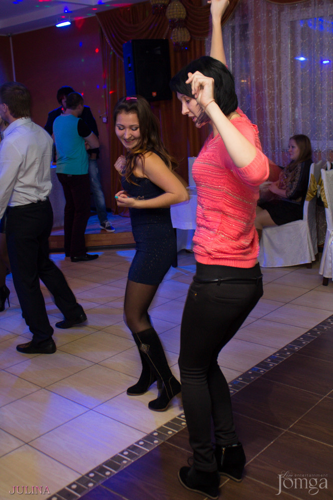 Фотография с День пивных животиков в Дубай