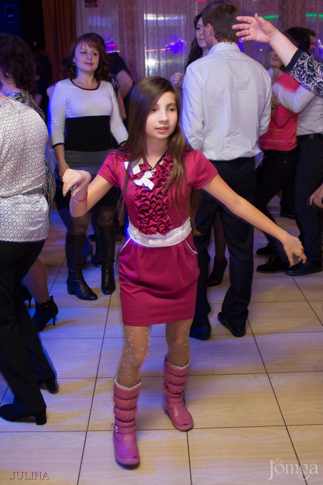 Фотография с День пивных животиков в Дубай