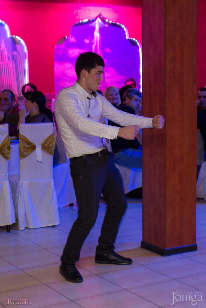 Фотография с День пивных животиков в Дубай