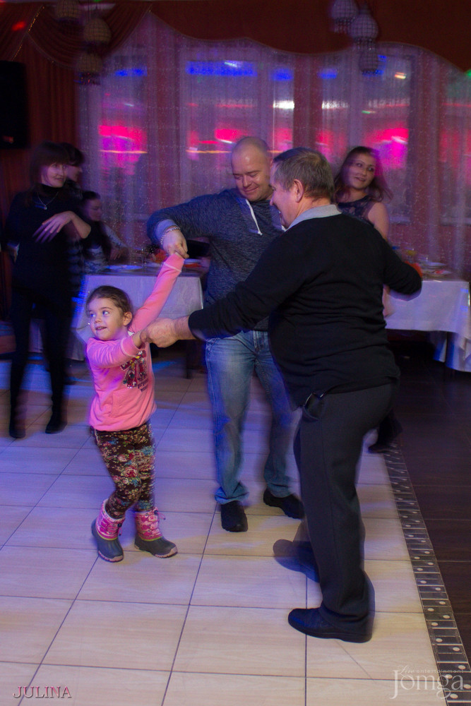 Фотография с День пивных животиков в Дубай