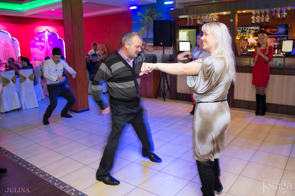 Фотография с День пивных животиков в Дубай