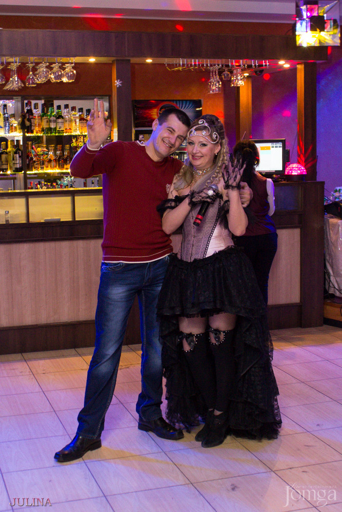 Фотография с Мулен Руж в Дубай