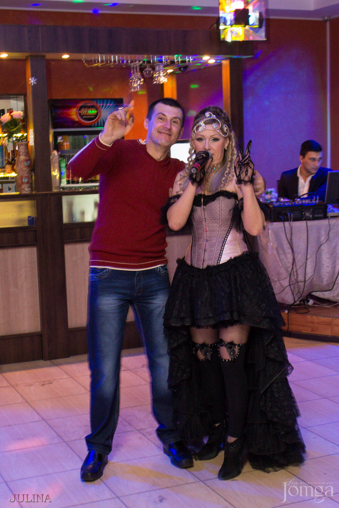 Фотография с Мулен Руж в Дубай