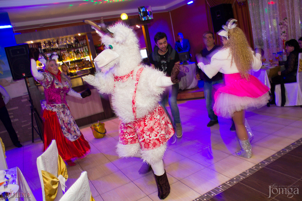 Фотография с Новый год к нам мчится в Дубай