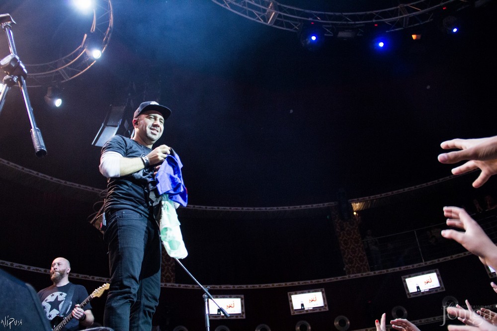 Фотография с Легендарные THREE DAYS GRACE в столице Татарстана в Эрмитаж