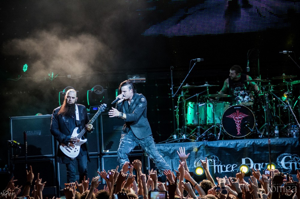 Фотография с Легендарные THREE DAYS GRACE в столице Татарстана в Эрмитаж