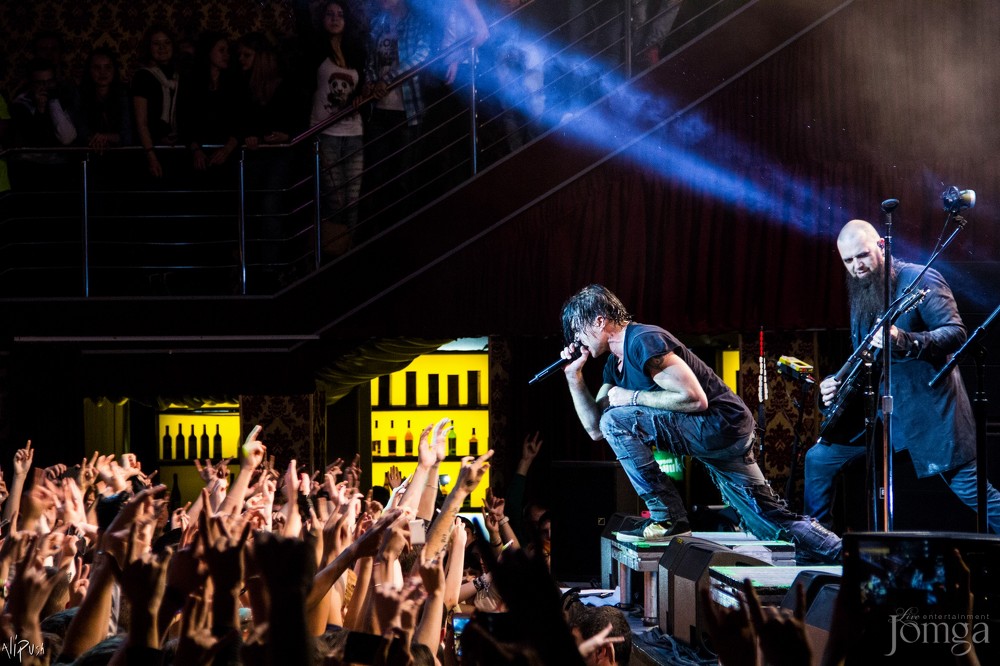 Фотография с Легендарные THREE DAYS GRACE в столице Татарстана в Эрмитаж