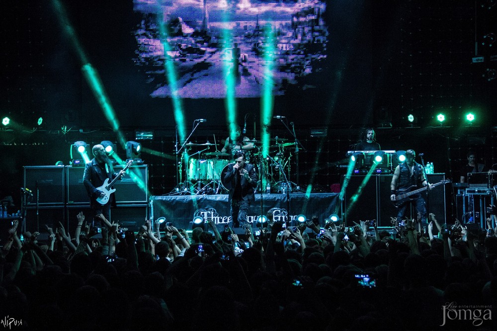 Фотография с Легендарные THREE DAYS GRACE в столице Татарстана в Эрмитаж