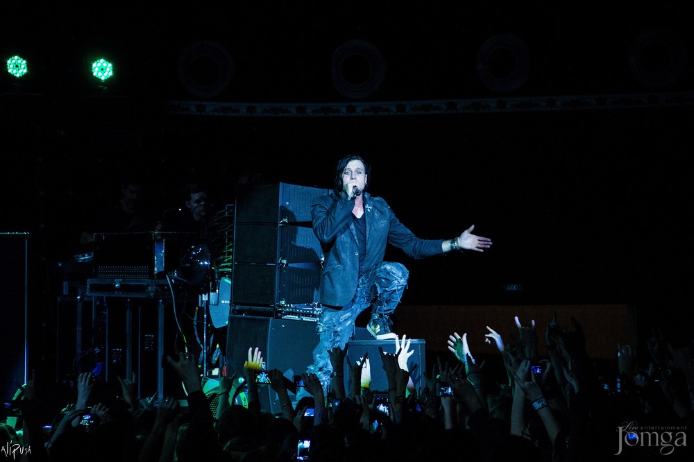 Фотография с Легендарные THREE DAYS GRACE в столице Татарстана в Эрмитаж