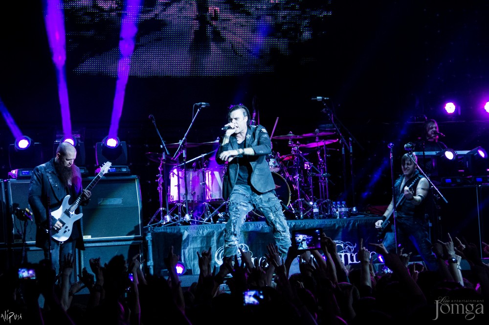 Фотография с Легендарные THREE DAYS GRACE в столице Татарстана в Эрмитаж